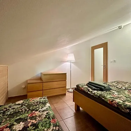 Cihlarka - Vysokohorsky 208 Apartament